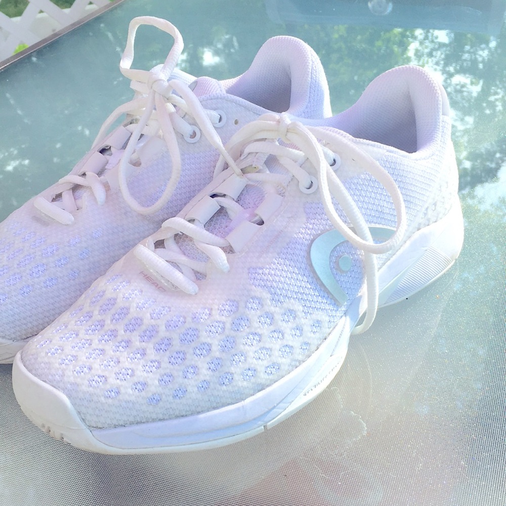 HEAD Women’s tennis shoe size 9